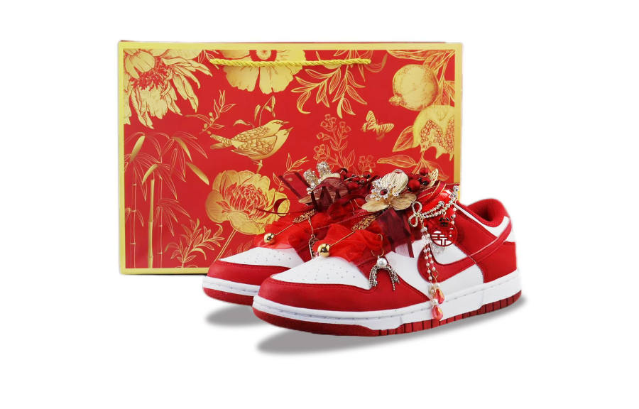 Nike Nike Dunk Wear resistant And Lightweight Low top Skateboard Shoes Unisex Red