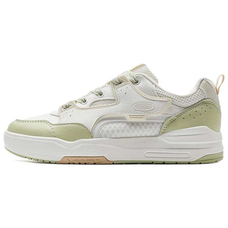 XTEP Yue Ao Abrasion Resistant Breathable Low top Skateboard Shoes Women's White Green