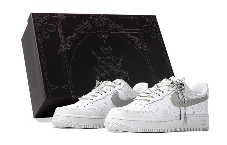 Nike Nike Air Force 1 Low top Skateboard Shoes Women's White Gray