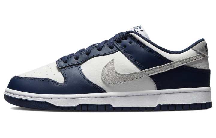 Nike Nike Dunk Low 'Midnight Navy Smoke Grey'