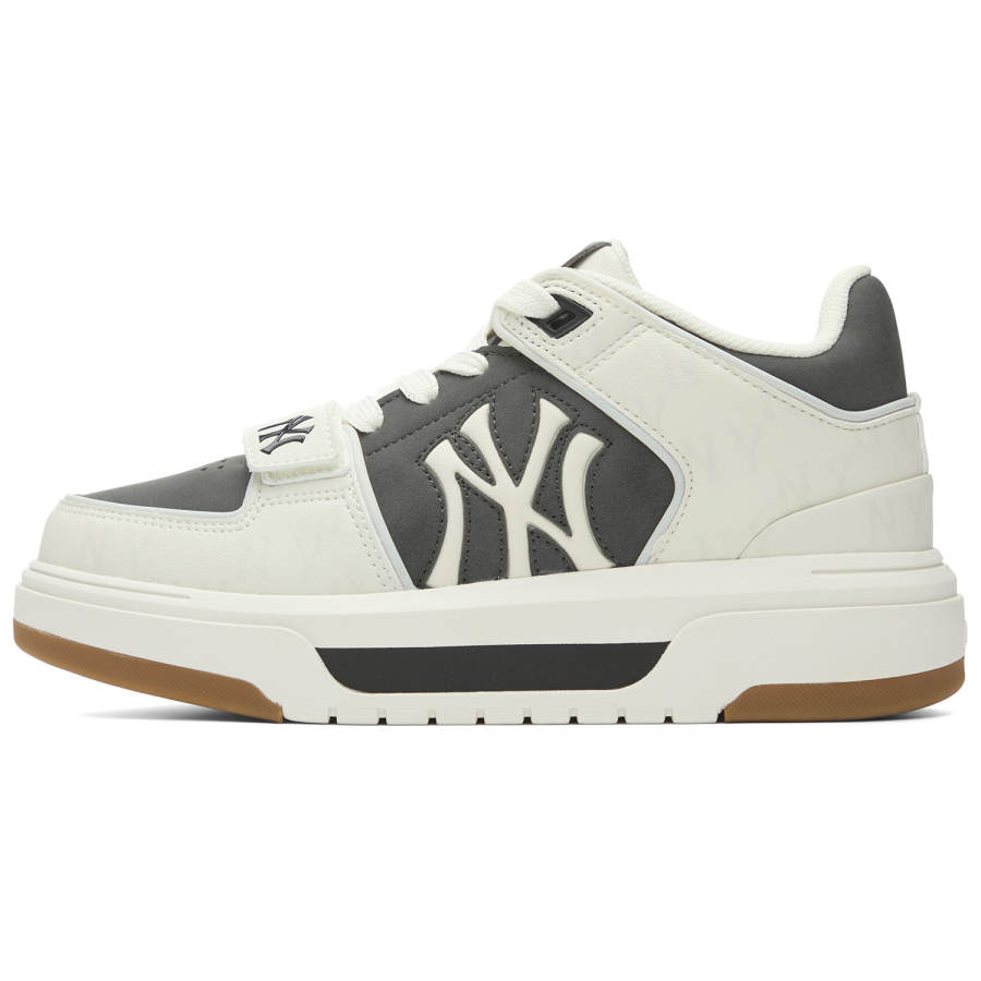 MLB New York Yankees Synthetic Leather Height Increasing High top Skateboard Shoes Unisex Black White