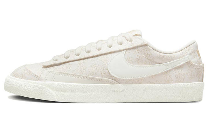 Nike Nike Blazer Low 77 Sail Sesame Women's
