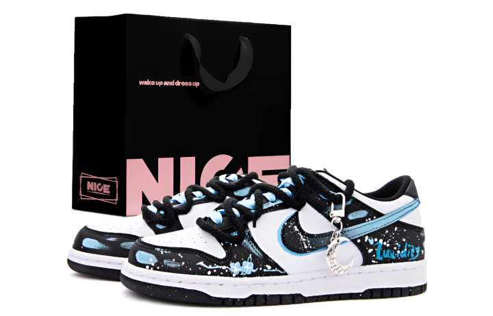 Nike Nike Dunk Abrasion Resistant Breathable Abrasion Resistant Breathable Low top Skateboard Shoes Unisex Black Blue