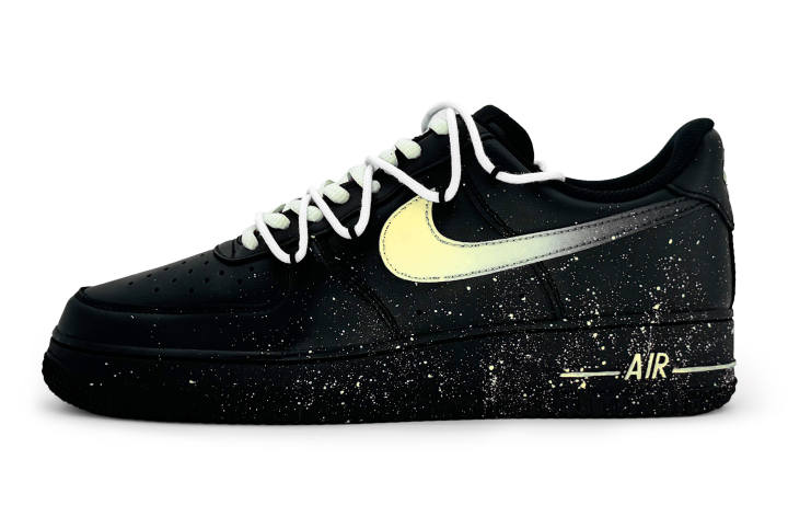Nike Nike Air Force 1 Low Slip Resistant Abrasion Resistant Low top Skateboard Shoes GS Black Yellow