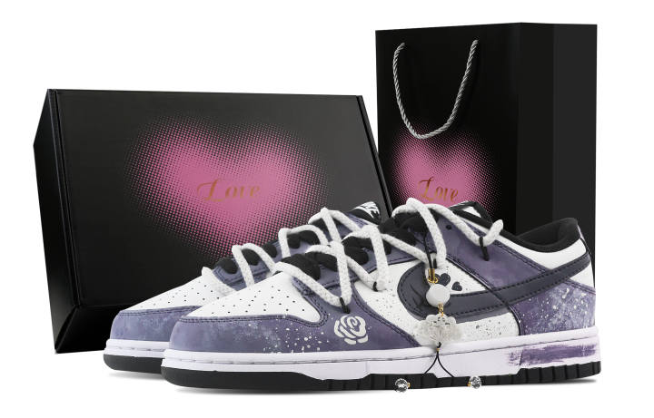 Nike Nike Dunk Paris Rose, Heart Box Abrasion Resistant Low top Skateboard Shoes Unisex Purple