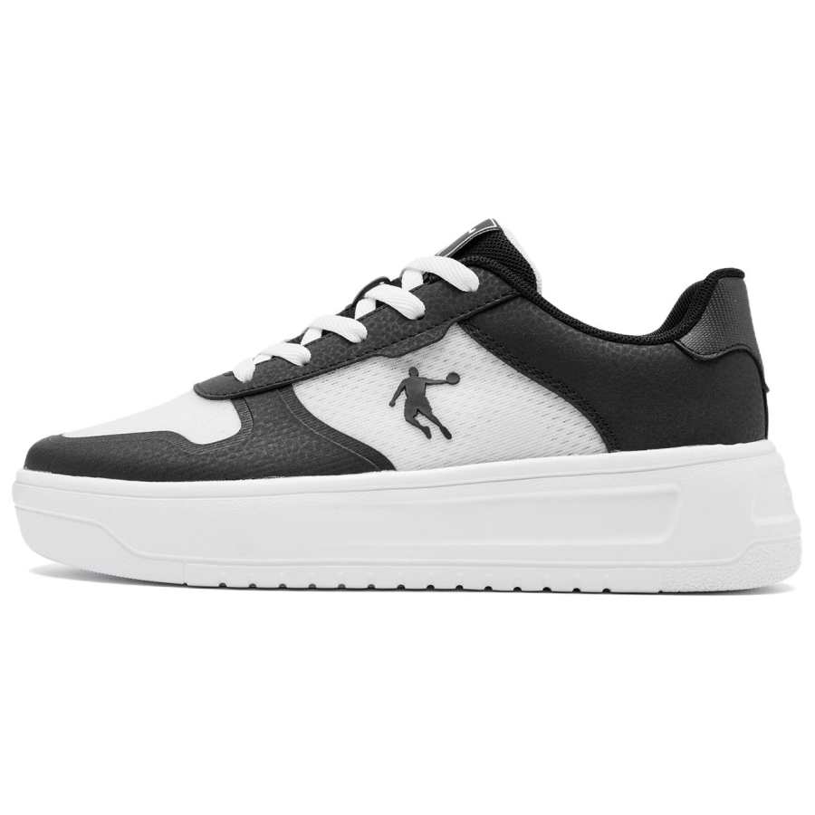 QIAODAN Shiro Dragon Slip Resistant, Abrasion Resistant, Lightweight, Breathable Low top Skateboard Shoes Women's