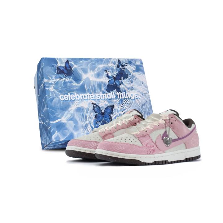 Nike Nike Dunk Low top Skateboard Shoes Women's White Pink