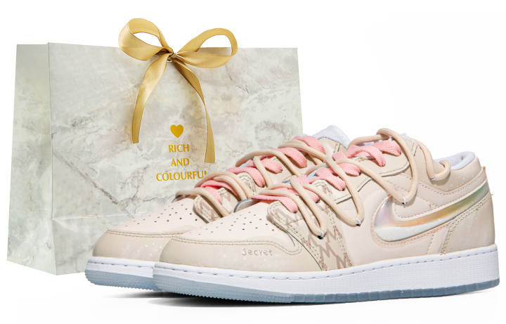 Jordan Jordan Air Jordan 1 The Beauty Of Low Love Slip Resistant Abrasion Resistant Coverage