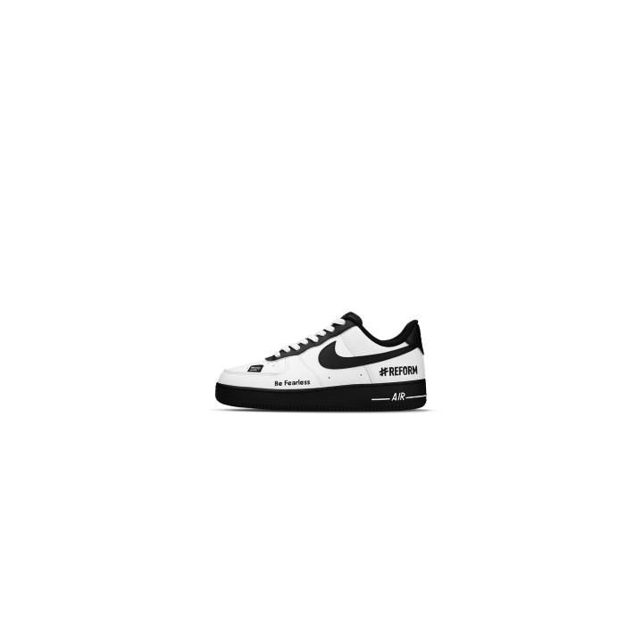 Nike Nike Air Force 1 Slip Resistant Abrasion Resistant Low top Skateboard Shoes Unisex Black White