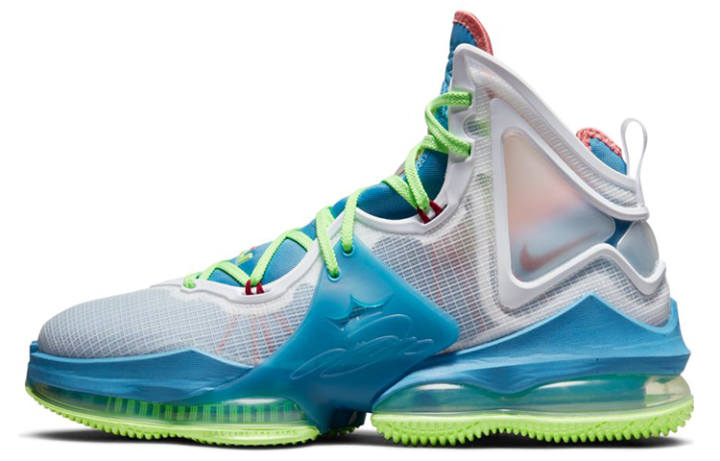 Nike Nike LeBron 19 'Tropical'