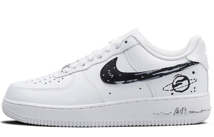 Nike Nike Air Force 1 Lightweight Height Increasing Low top Skateboard Shoes Women's Black White