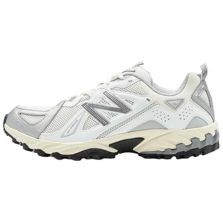 New Balance New Balance ML610 Low top Hiking Shoes Unisex White