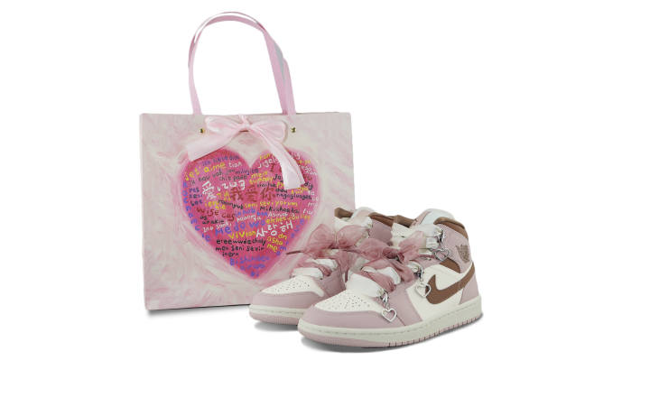 Jordan Jordan Air Jordan 1 Heart And Wish Slip Resistant Abrasion Resistant Slip Resistant Abrasion Resistant Mid top