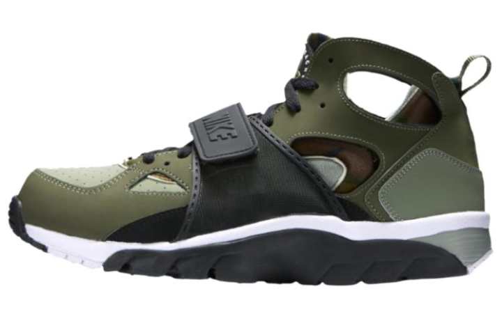 Nike Nike Air Trainer Huarache Abrasion Resistant Breathable Mid top Basketball Shoes Men's Green