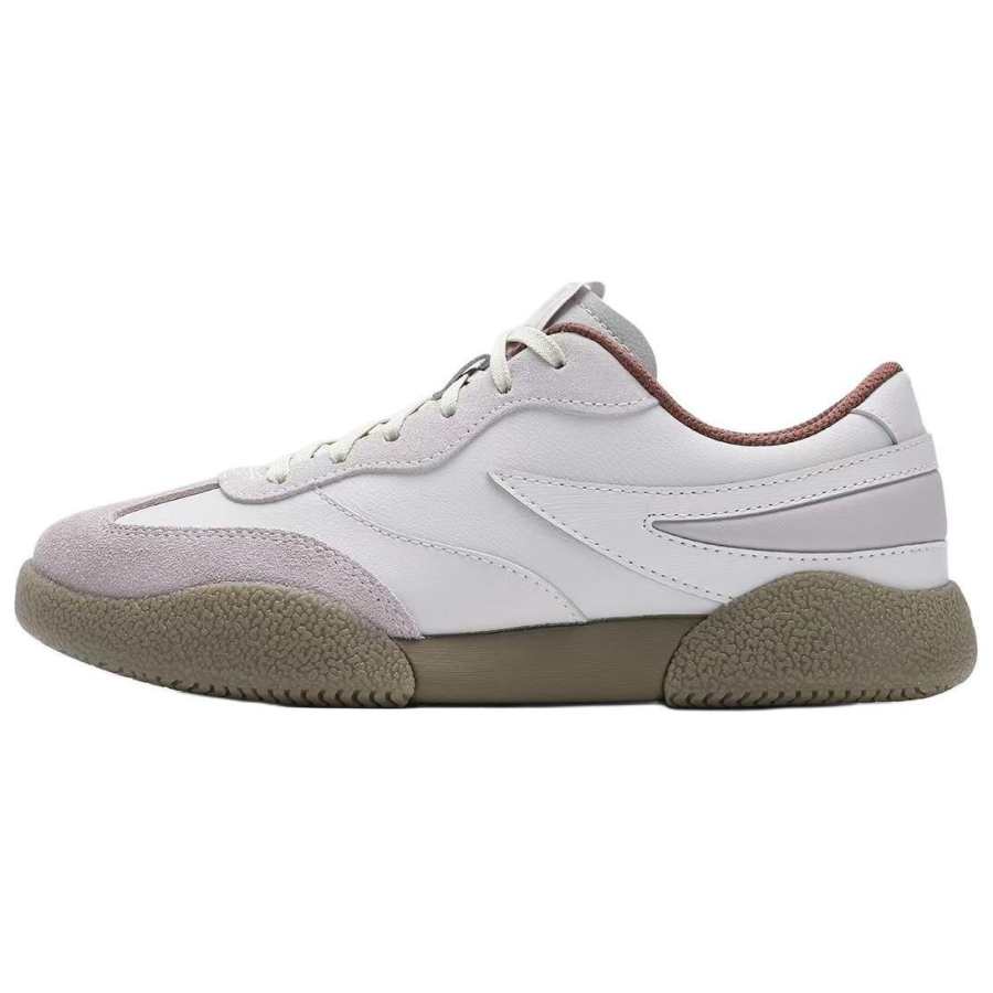 FILA PENGUIN Abrasion Resistant Low top Skateboard Shoes Women's White Pink