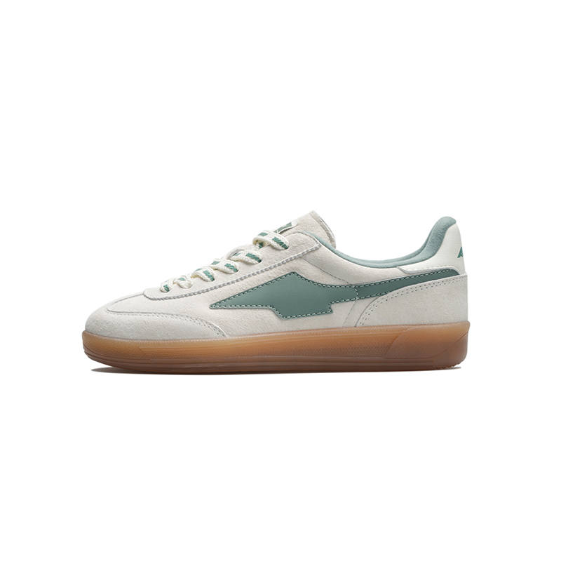 AVIA Sports Life Collection German Army Trainers Low top Skateboard Shoes Unisex Beige White Green