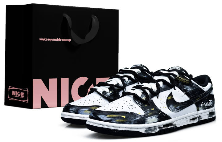 Nike Nike Dunk Abrasion Resistant Low top Skateboard Shoes Unisex Black White