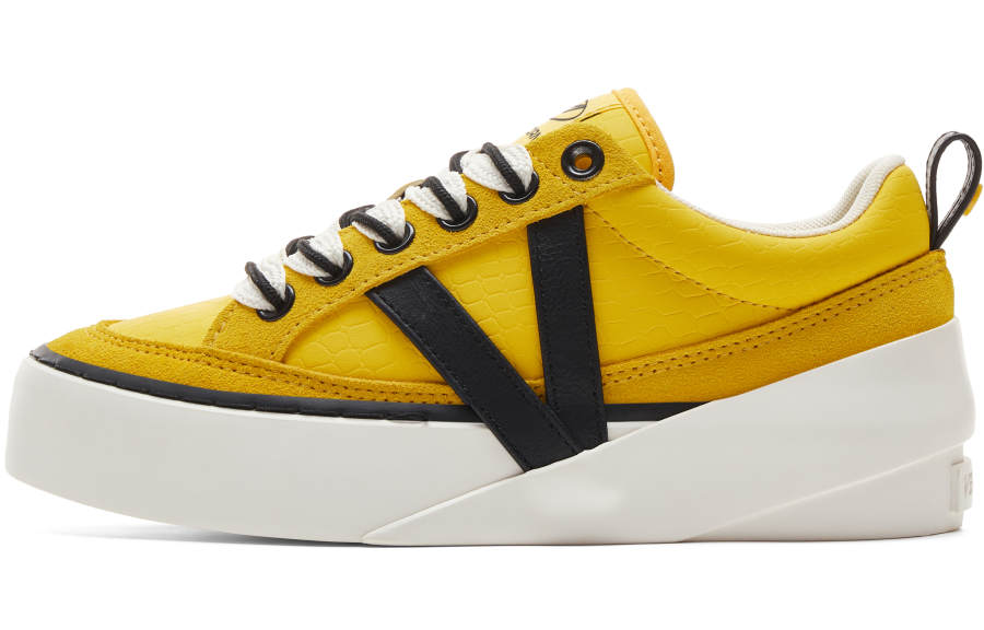VEIDOORN Qixing Slip Resistant And Breathable Low top Skateboard Shoes Unisex Yellow