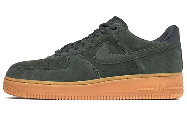 Nike Nike Air Force 1 Low '07 LV8 Suede Outdoor Green Gum