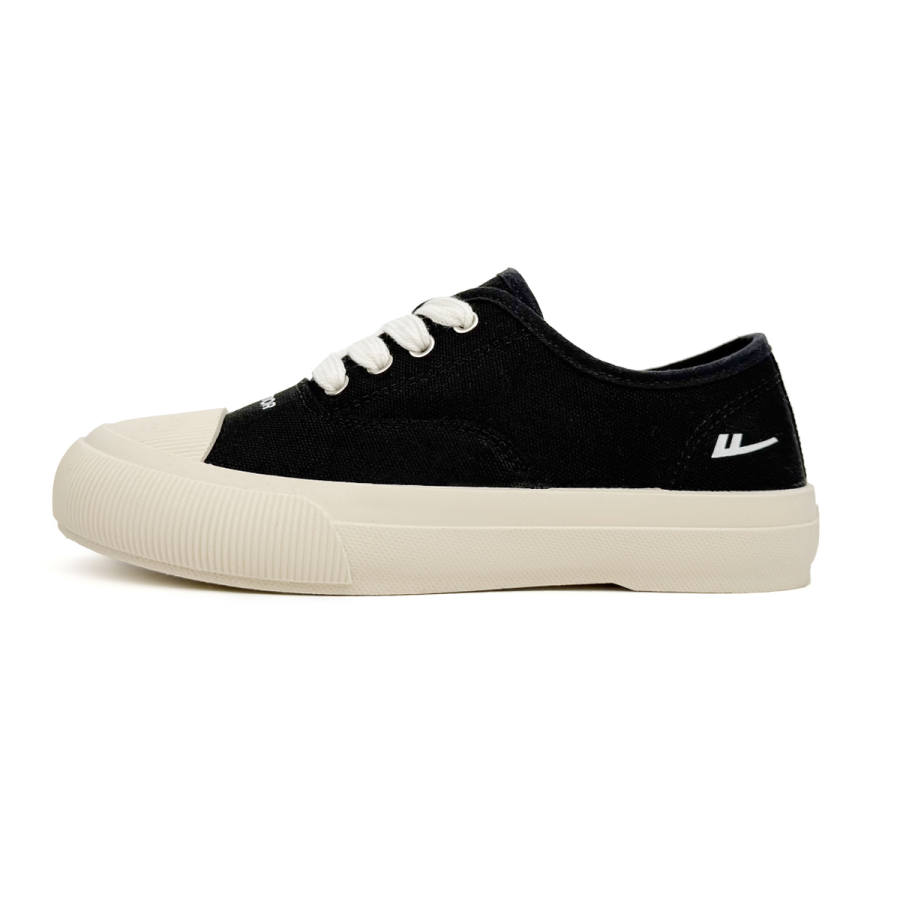 Warrior Trendy Casual Shoes Cushioning Abrasion Resistant Lightweight Breathable Low top Canvas Shoes Women's Black