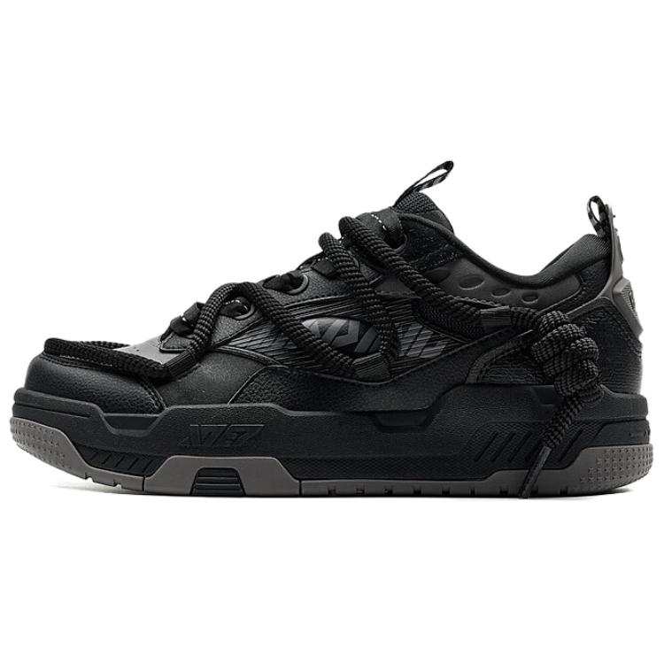 XTEP Slip Resistant Abrasion Resistant Low top Skateboard Shoes Men's Black