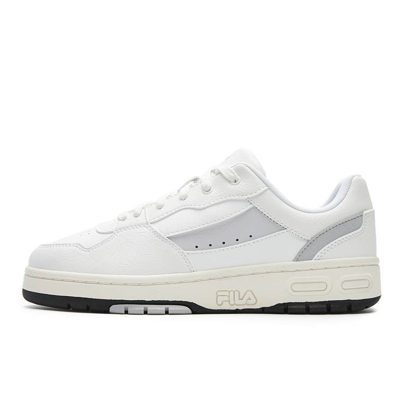 FILA Teratach Wear resistant And Lightweight Low top Skateboard Shoes Women's White Gray