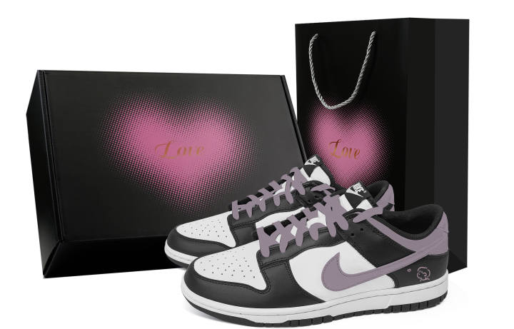 Nike Nike Dunk Love Declaration Abrasion Resistant Low top Skateboard Shoes Unisex Black