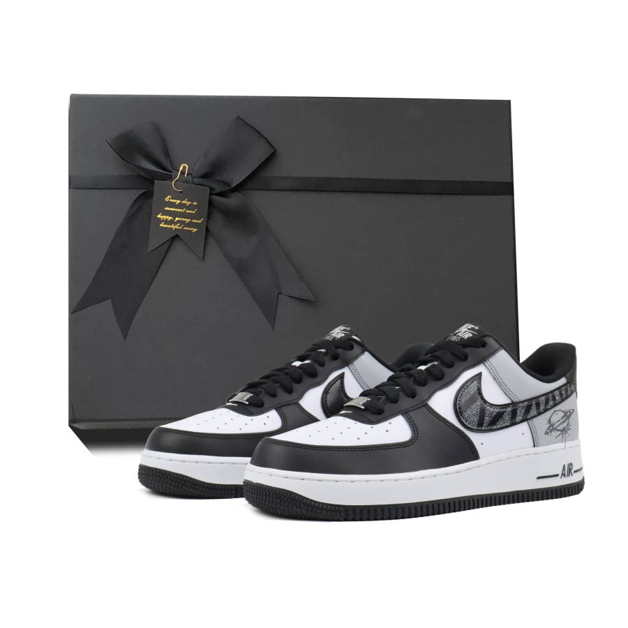 Nike Nike Air Force 1 Abrasion Resistant Low top Skateboard Shoes Unisex Black White Gray