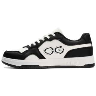HOGK Microfiber Leather Slip Resistant Cushioning Abrasion Resistant Low top Skateboard Shoes Unisex Black White
