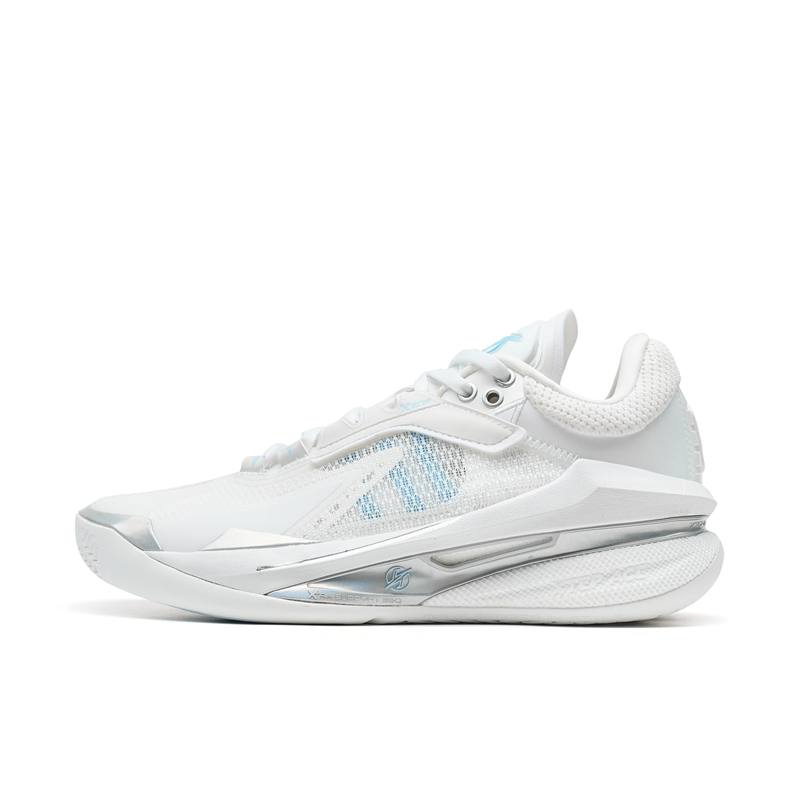 XTEP Spirit Strike PRO Low top Basketball Shoes Men's Classic White