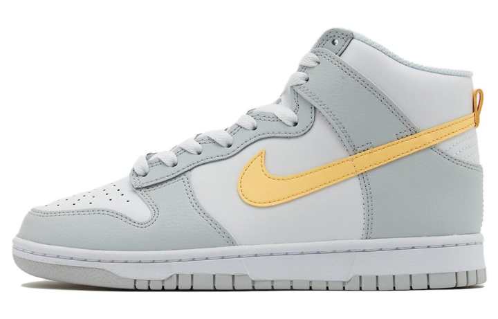 Nike Nike Dunk High Platinum Melon Tint Women's