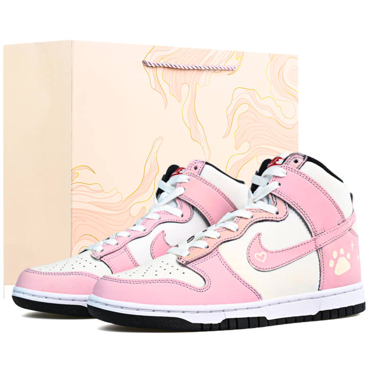 Nike Nike Dunk Coverage Abrasion Resistant Coverage Abrasion Resistant High top Skateboard Shoes Women's