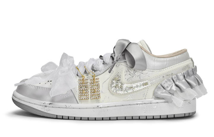Jordan Jordan Air Jordan 1 811 Manufacturing, White Silver Bridal Abrasion Resistant Abrasion Resistant Low top
