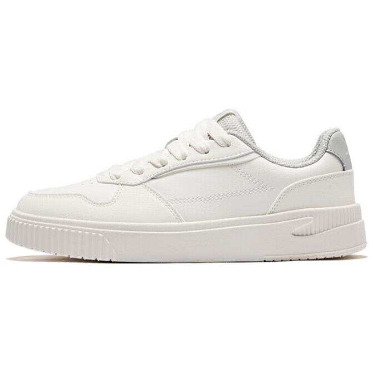 Erke Coverage Slip Resistant And Abrasion Resistant Low top Skateboard Shoes Women's White Gray