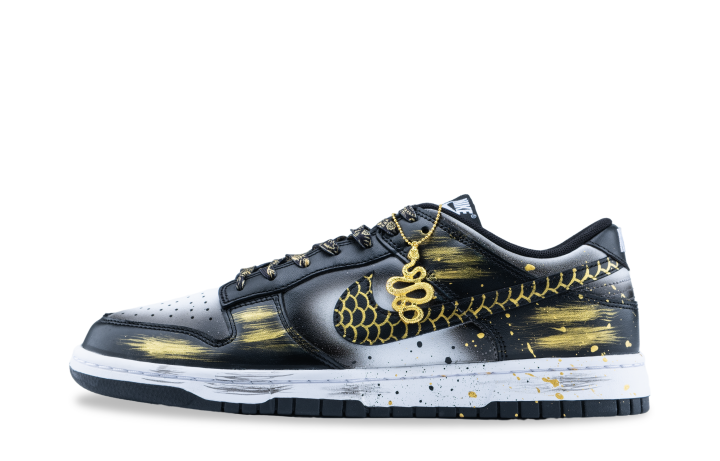 Nike Nike Dunk Golden Python Slip Resistant Abrasion Resistant Low top Skateboard Shoes Unisex Black White Gold