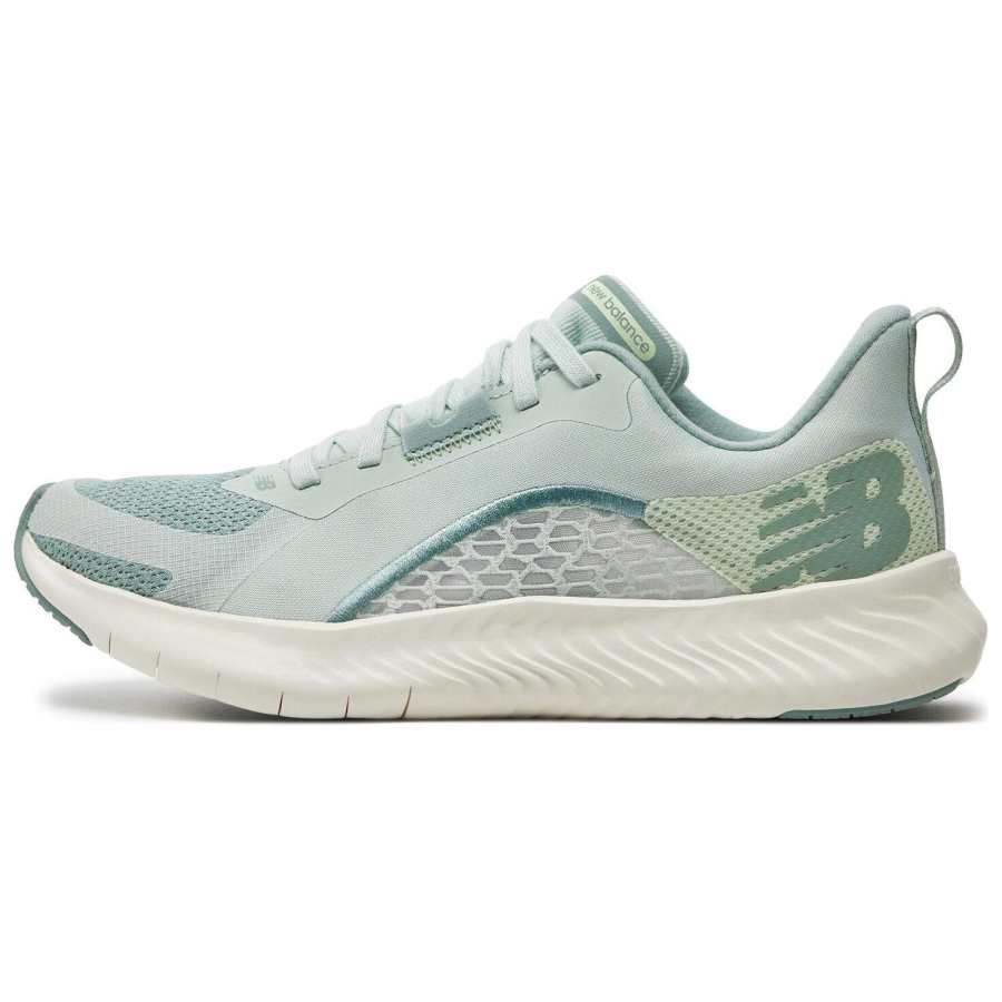 New Balance New Balance DynaSoft Beaya Sport GK1 Low top Training Shoes Women's Light Green