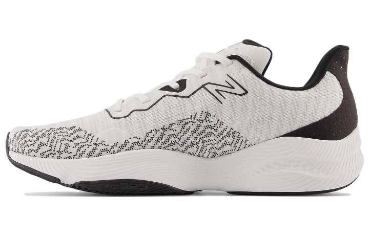 New Balance New Balance NB FuelCell Shift TR V2 Comfortable Low top Training Shoes Men's White Black