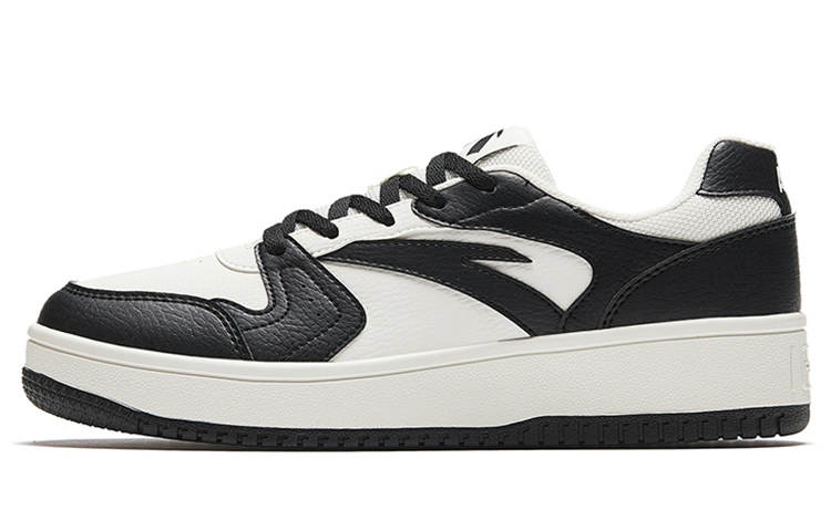 Anta First Year Abrasion Resistant Height Increasing Low top Skateboard Shoes Women's Black White