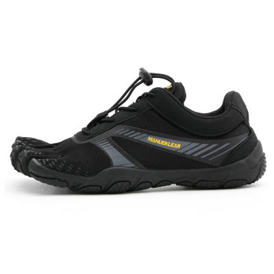 MANUEKLEAR Müller Abrasion Resistant, Lightweight Coverage Low top Training Shoes Unisex