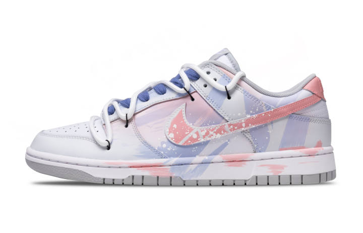 Nike Nike Dunk Love Purple Abrasion Resistant Low top Skateboard Shoes Unisex Blue Purple