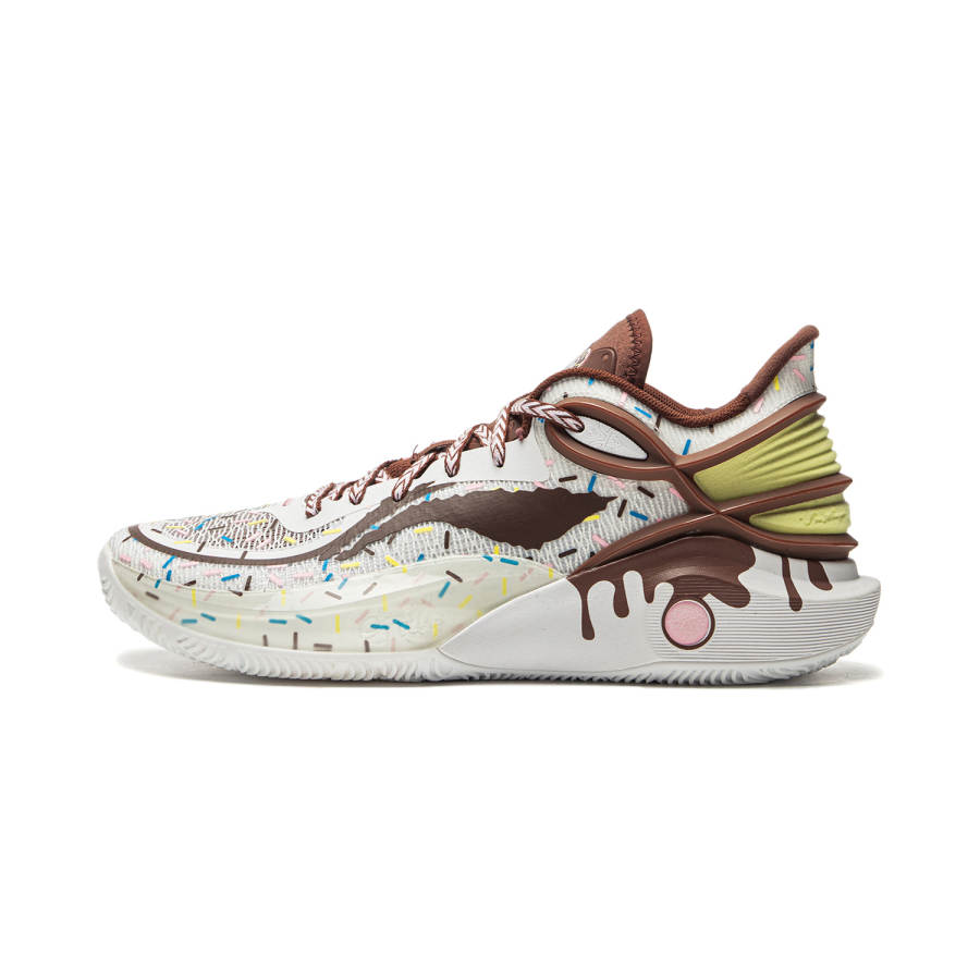 Li-Ning Li Ning CJ 3 Slip Resistant, Abrasion Resistant, Lightweight, Rebound Low top Basketball Shoes Men's Milk Coffee White