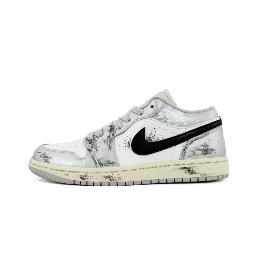 Jordan Jordan Air Jordan 1 Zhuo Yu Customized Cushioning, Wear Resistant Low top Basketball Shoes Women's Light Gray