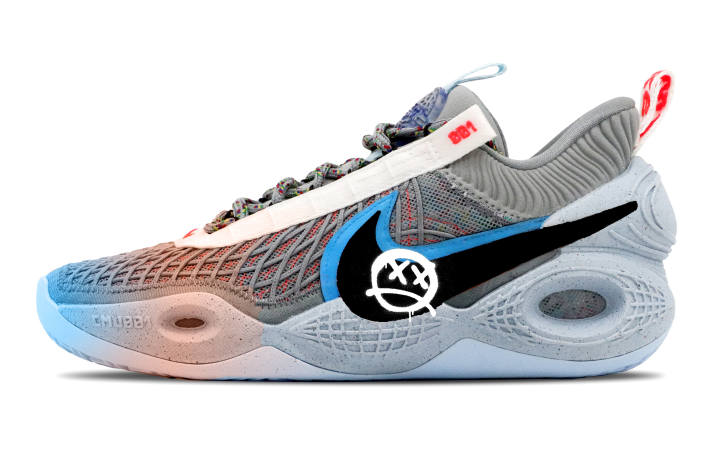 Nike Nike Cosmic Unity 1 In The Forest, Colors Dance With Joy. Abrasion Resistant Low top Basketball Shoes Men's Orange Blue