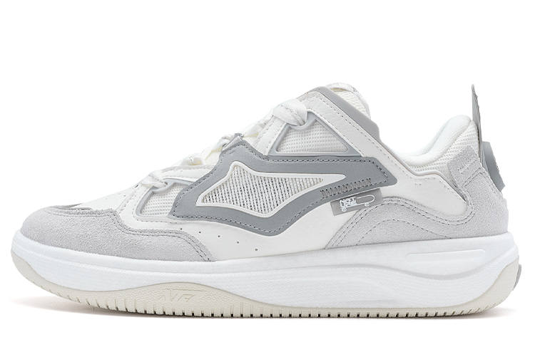 XTEP Slip Resistant Abrasion Resistant Low top Skateboard Shoes Men's Phantom Gray/Sail White