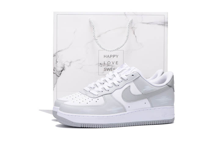 Nike Nike Air Force 1 Slip Resistant Abrasion Resistant Low top Skateboard Shoes Men's Gray White
