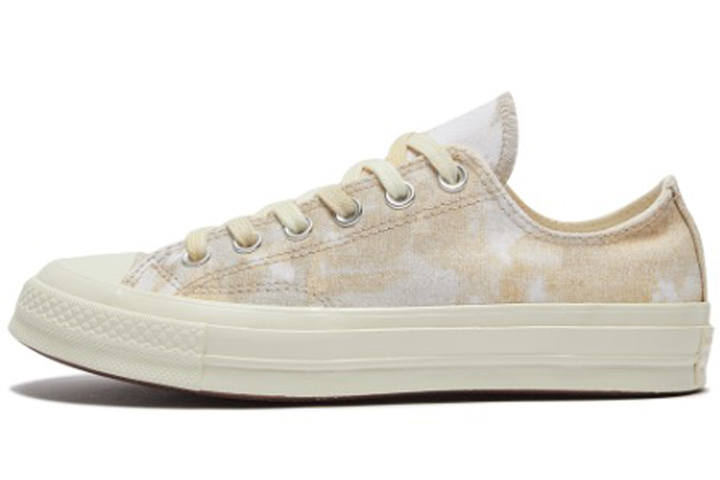 Converse Converse Chuck 70 Plus Ox Low top Canvas Shoes Women's Ecru