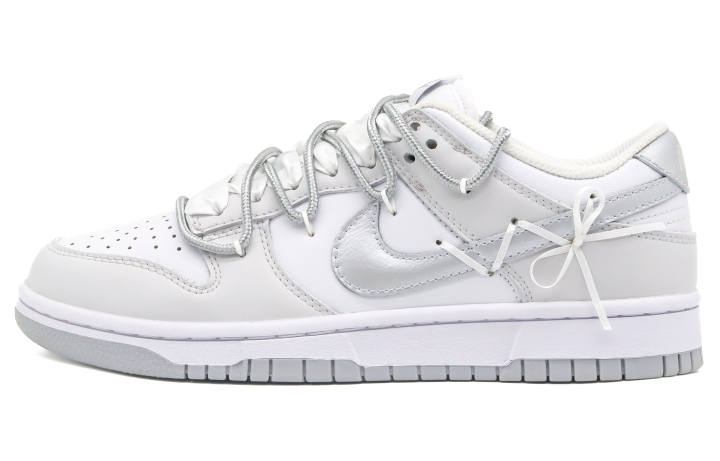 Nike Nike Dunk Leather Low top Skateboard Shoes GS White Silver