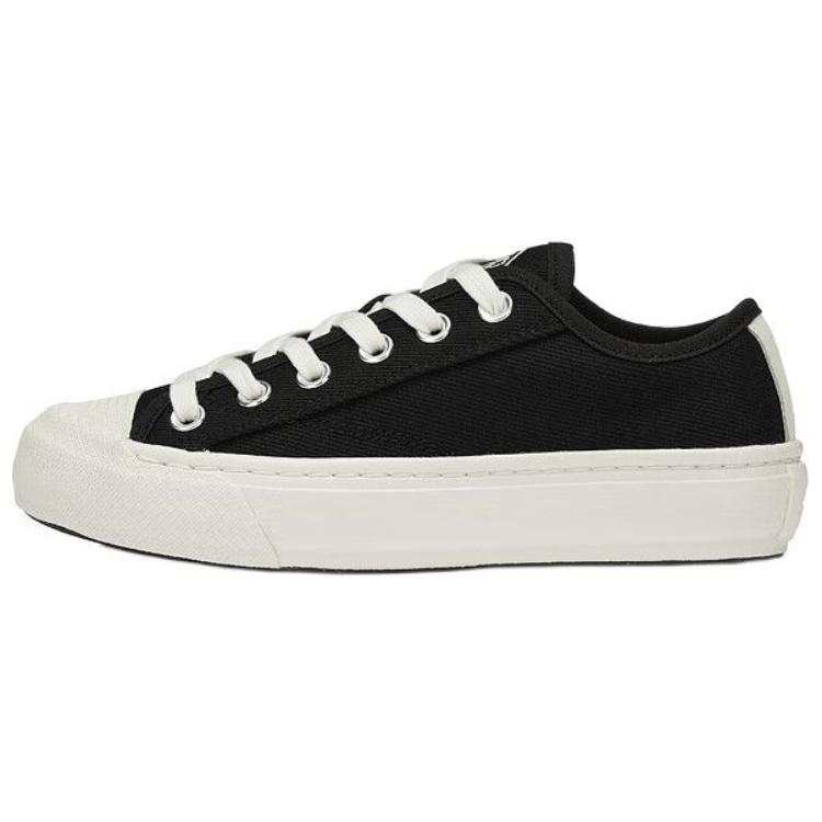 LACOSTE Low top Canvas Shoes Women's Black