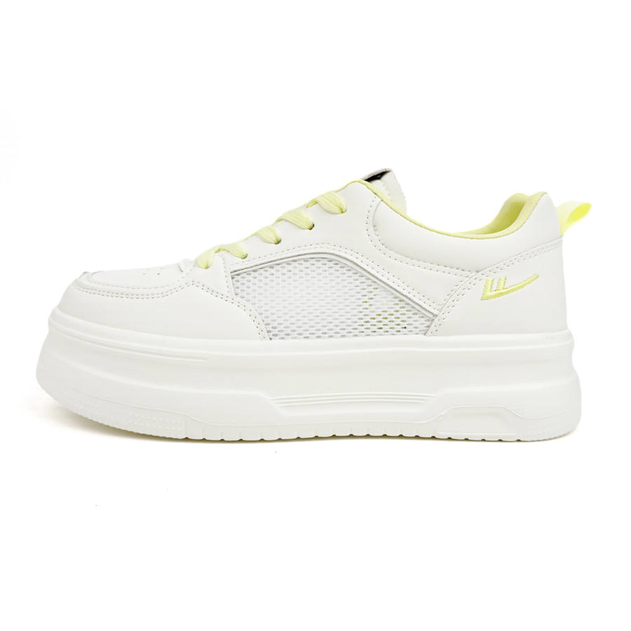 Warrior Mesh Shoes Trendy Sneakers & Casual Shoes