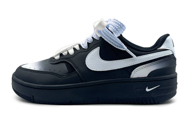 Nike Nike Gamma Force Abrasion Resistant Low top Skateboard Shoes Women's Black Blue